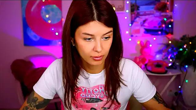 NicoleMun from StripChat is Freechat