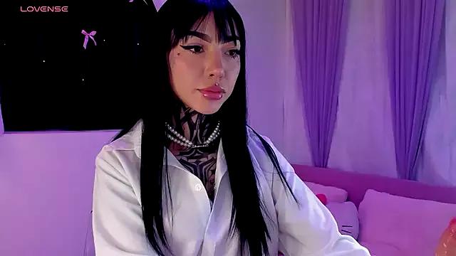 NinaVall from StripChat is Freechat