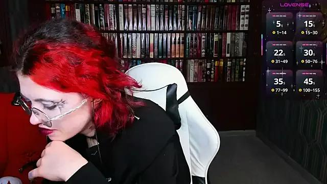NoelleGothicShadow from StripChat is Freechat