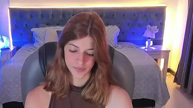 Nora_Vennucci from StripChat is Freechat