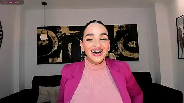 NovaSpencer from StripChat is Freechat