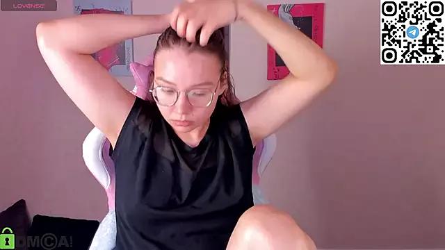 Try the thrill of flirt babes with our cam hosts, featuring unclothed wildness while getting naked and playing with their favored sex toys.