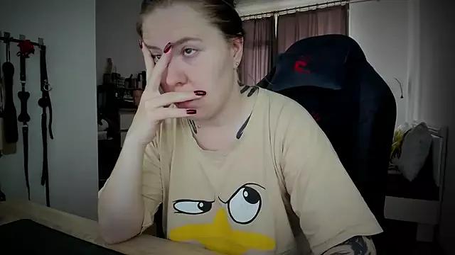 Olivia_Munk from StripChat is Freechat
