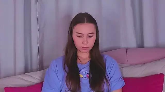 OliviaLay from StripChat is Freechat