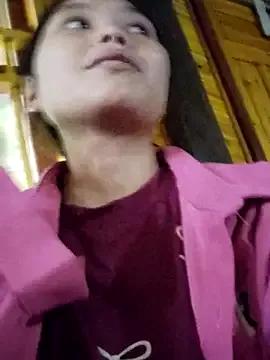 omiu-baby from StripChat is Freechat