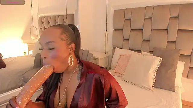 PamelaMendez_ from StripChat is Freechat