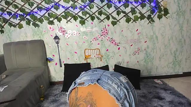 Pamesmith from StripChat is Freechat
