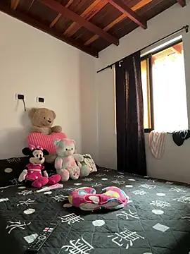 Paulet_Johnson from StripChat is Freechat