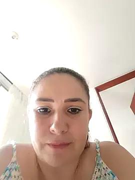 perla41_rouex from StripChat is Freechat