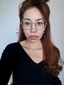 polaroidswan80s from StripChat is Freechat