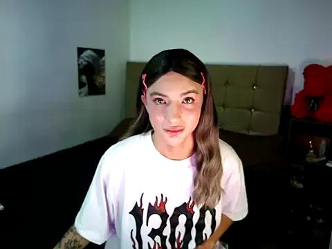 pretty_mystery from StripChat is Freechat
