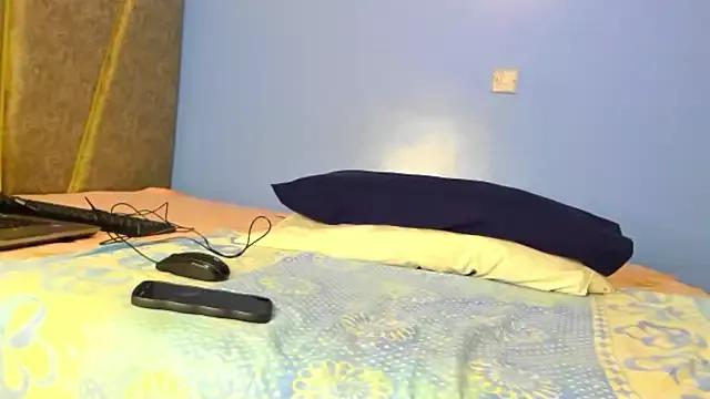 pretty_pretty from StripChat is Freechat