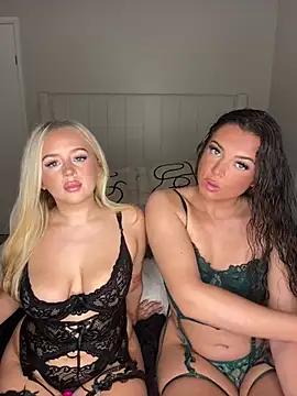 Photos of PrincessMegUK from StripChat is Freechat