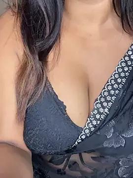 Priya_yours from StripChat is Freechat