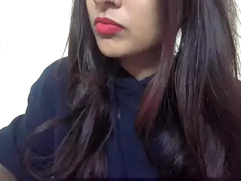 queen-_nazia from StripChat is Freechat