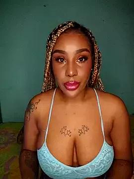Queen_Amara from StripChat is Freechat