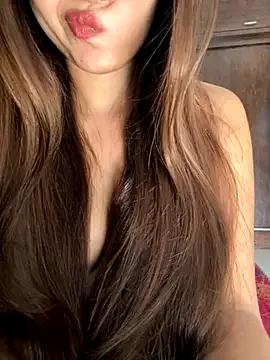 Queen_Shanuu from StripChat is Freechat