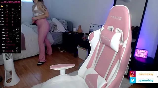 Try the thrill of flirt babes with our cam hosts, featuring unclothed wildness while getting naked and playing with their favored sex toys.