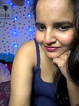 QueerSofty from StripChat is Freechat
