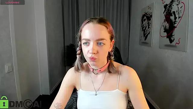 Try the thrill of flirt babes with our cam hosts, featuring unclothed wildness while getting naked and playing with their favored sex toys.
