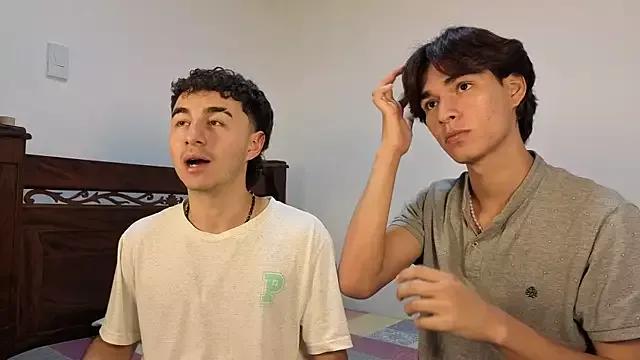 Raven_Eclipse from StripChat is Freechat