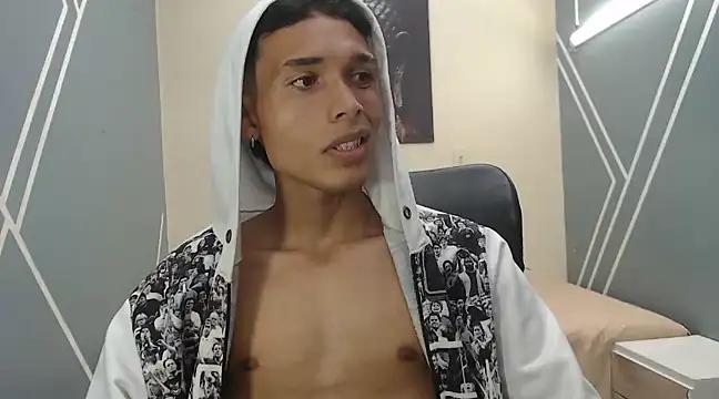 Rayan_skinny from StripChat
