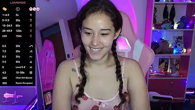 redbarbiedollx from StripChat is Freechat