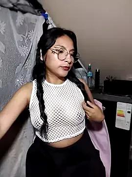 Regina_Shine from StripChat is Freechat