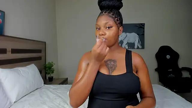 Renee-18 from StripChat