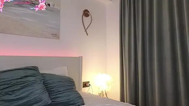 ReyaSophia from StripChat is Freechat