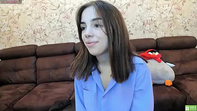 Rianadiaz from StripChat is Freechat
