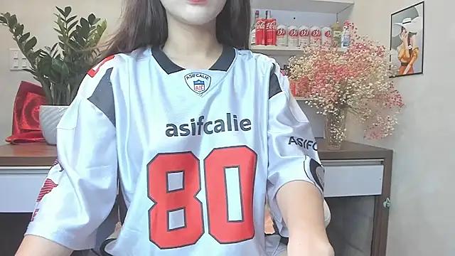 Rin_Lucie from StripChat is Freechat