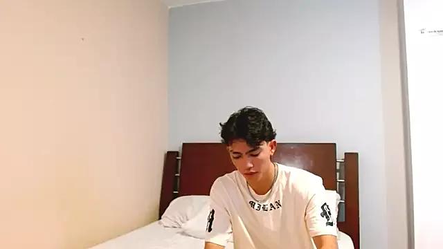 RomeoMiller_ from StripChat is Freechat
