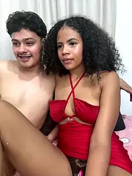 Rose-andres from StripChat is Freechat