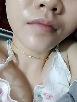 Rose_Anne from StripChat is Freechat