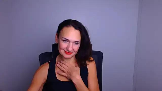 Rosie_Rosee from StripChat is Freechat