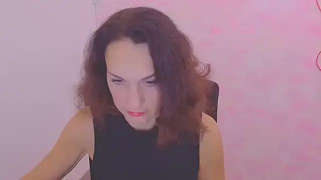 Rosie_Rosee from StripChat is Freechat