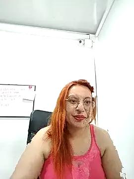 RoxieJackson from StripChat is Freechat