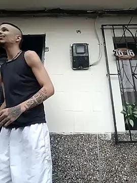 Roy_Whatson_Master from StripChat is Freechat