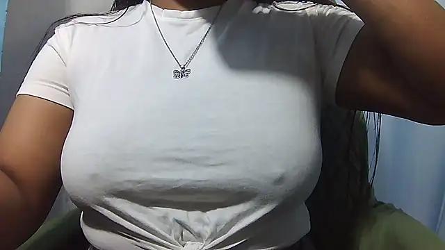 SabrinaNoor from StripChat is Freechat