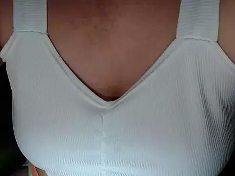 salmaextremeperver from StripChat is Freechat