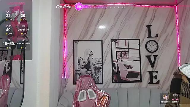 Samantha_b_ from StripChat