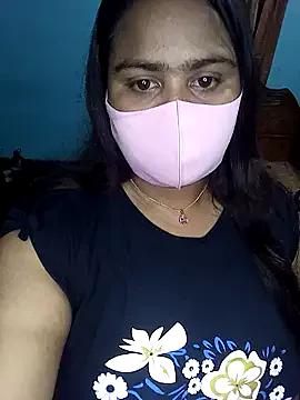 Samira112 from StripChat is Freechat