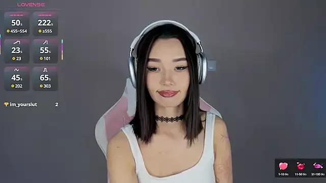 Try the thrill of flirt babes with our cam hosts, featuring unclothed wildness while getting naked and playing with their favored sex toys.