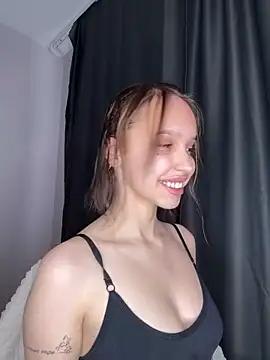 SandraTucker from StripChat is Freechat