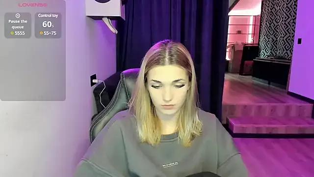 Try the thrill of flirt babes with our cam hosts, featuring unclothed wildness while getting naked and playing with their favored sex toys.