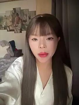 SarahBeii from StripChat is Freechat