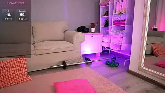 Try the thrill of flirt babes with our cam hosts, featuring unclothed wildness while getting naked and playing with their favored sex toys.