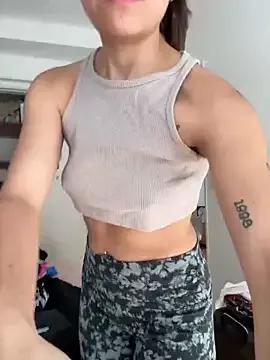 SaraLatinayPrimiciax from StripChat