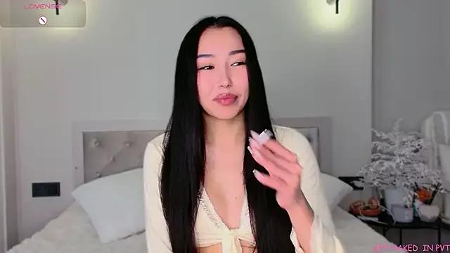 saranmia from StripChat is Freechat